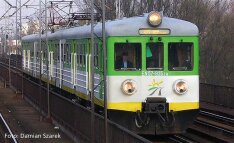 Piko 51461 E-Triebzug/Sound EN 57 KM VI + PluX22 Dec.