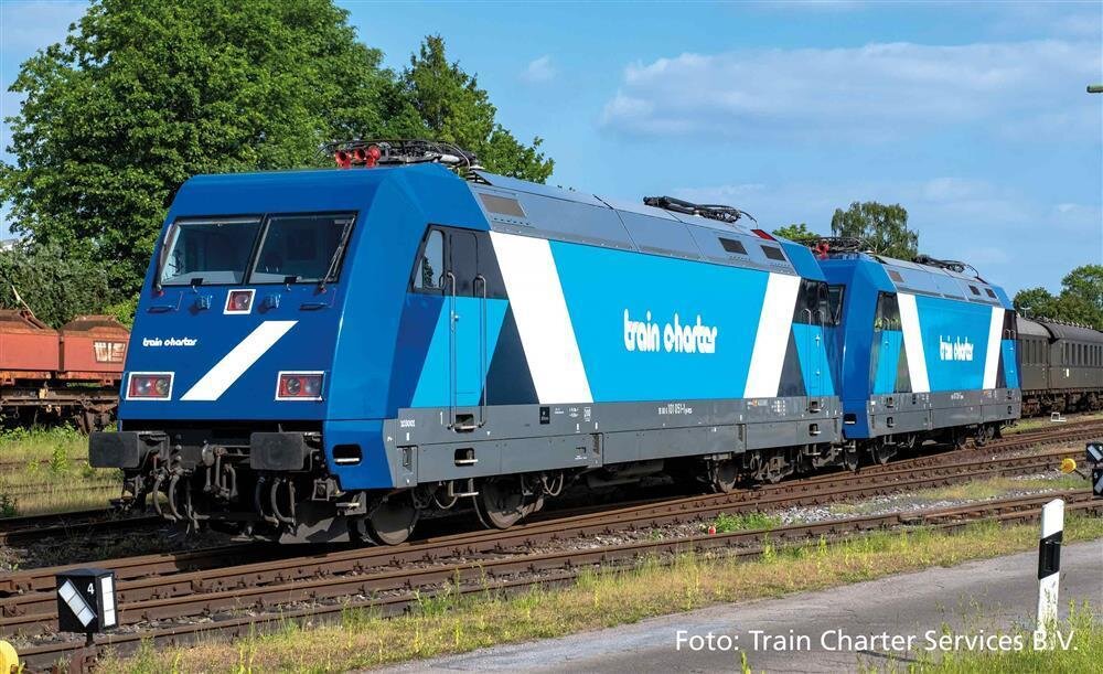 Piko 51957 E-Lok/Sound BR 101 Train Charter VI + PluX22 Dec.