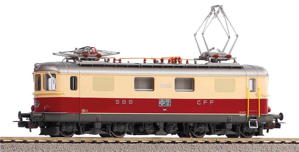 Piko 96889 E-Lok Re 4/4 I 10033 TEE IV + DSS PluX22