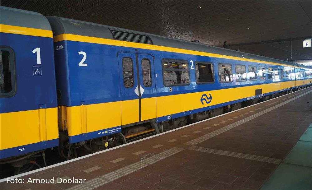 Piko 97646 Personenwg. ICR 2. Kl. mit Gepäckabteil NS VI