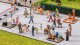 Noch 16282 H0 Figuren-Themenwelt Flohmarkt Set C Spielzeug und Kunden