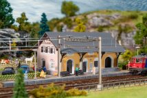 Faller 212128 Bahnhof Lavin Spur N